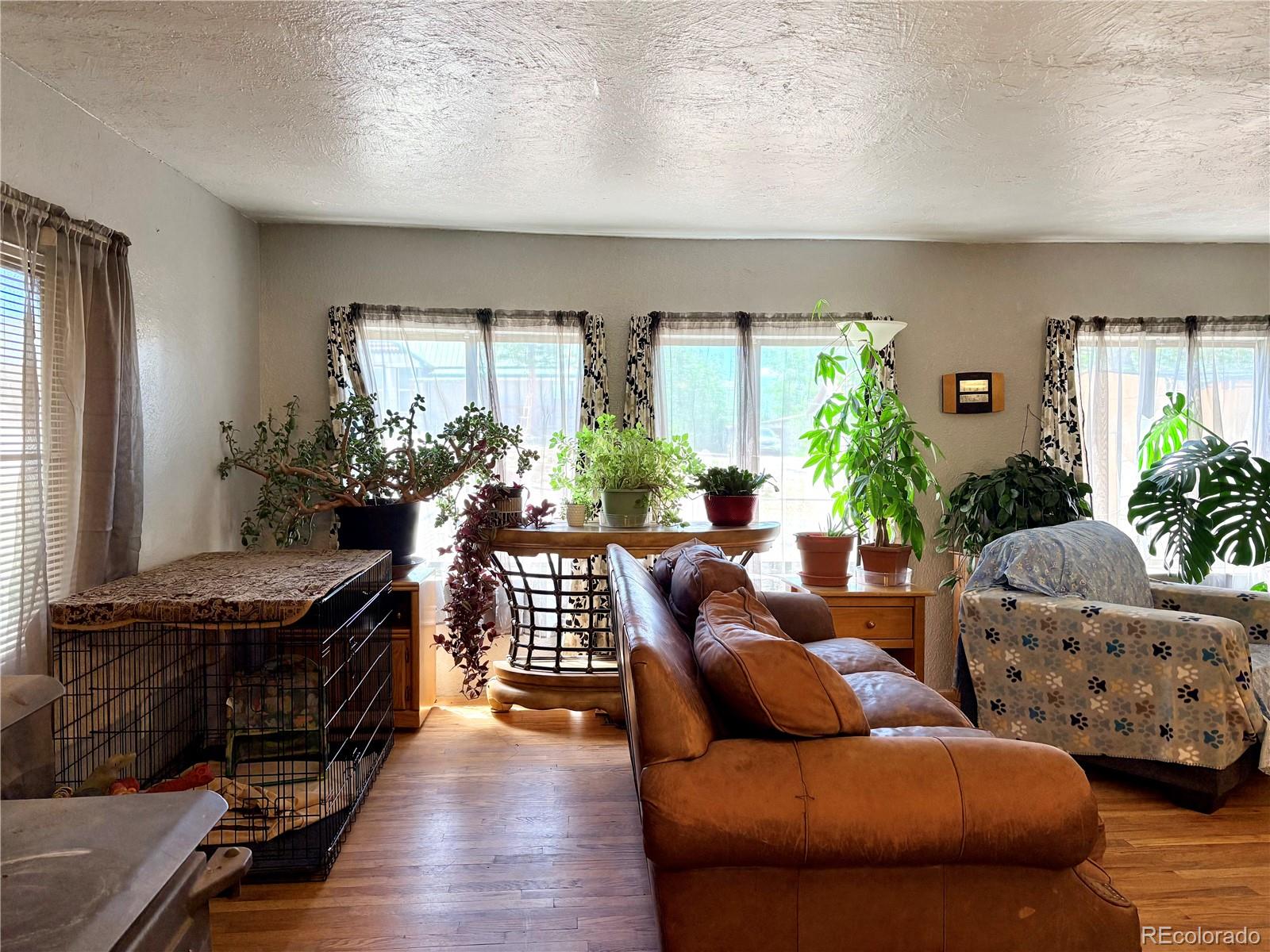 506 E 9th Street