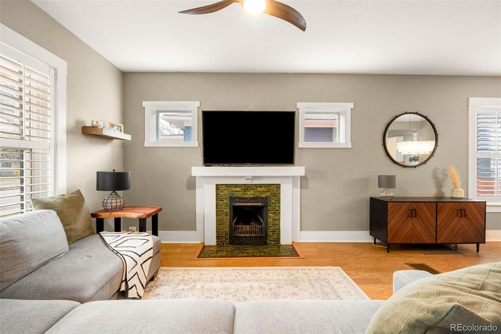 Photo of 357 S Downing Street, Denver, CO 80209 (MLS # 5464066)