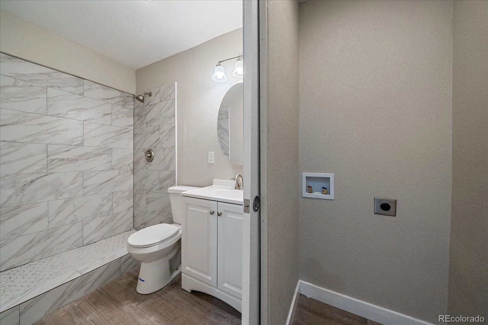 Denver, Colorado 80220, United States, 1 Bedroom Bedrooms, ,1 BathroomBathrooms,Residential,Active,212795
