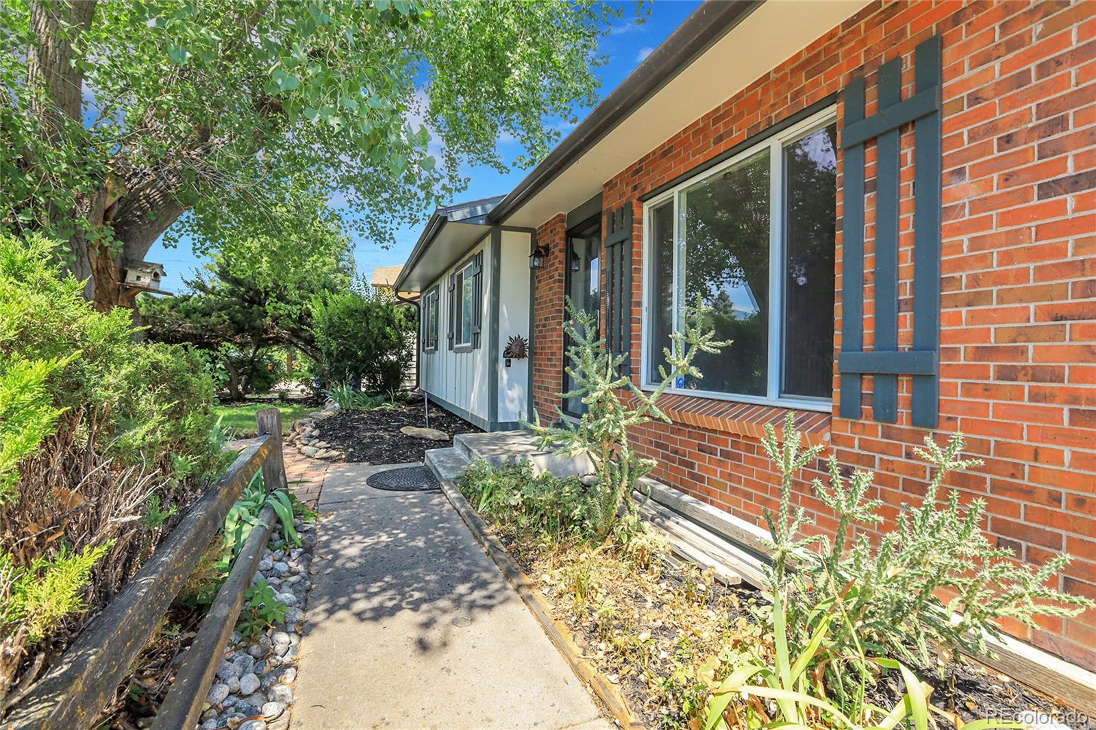 12593 W Grand Drive