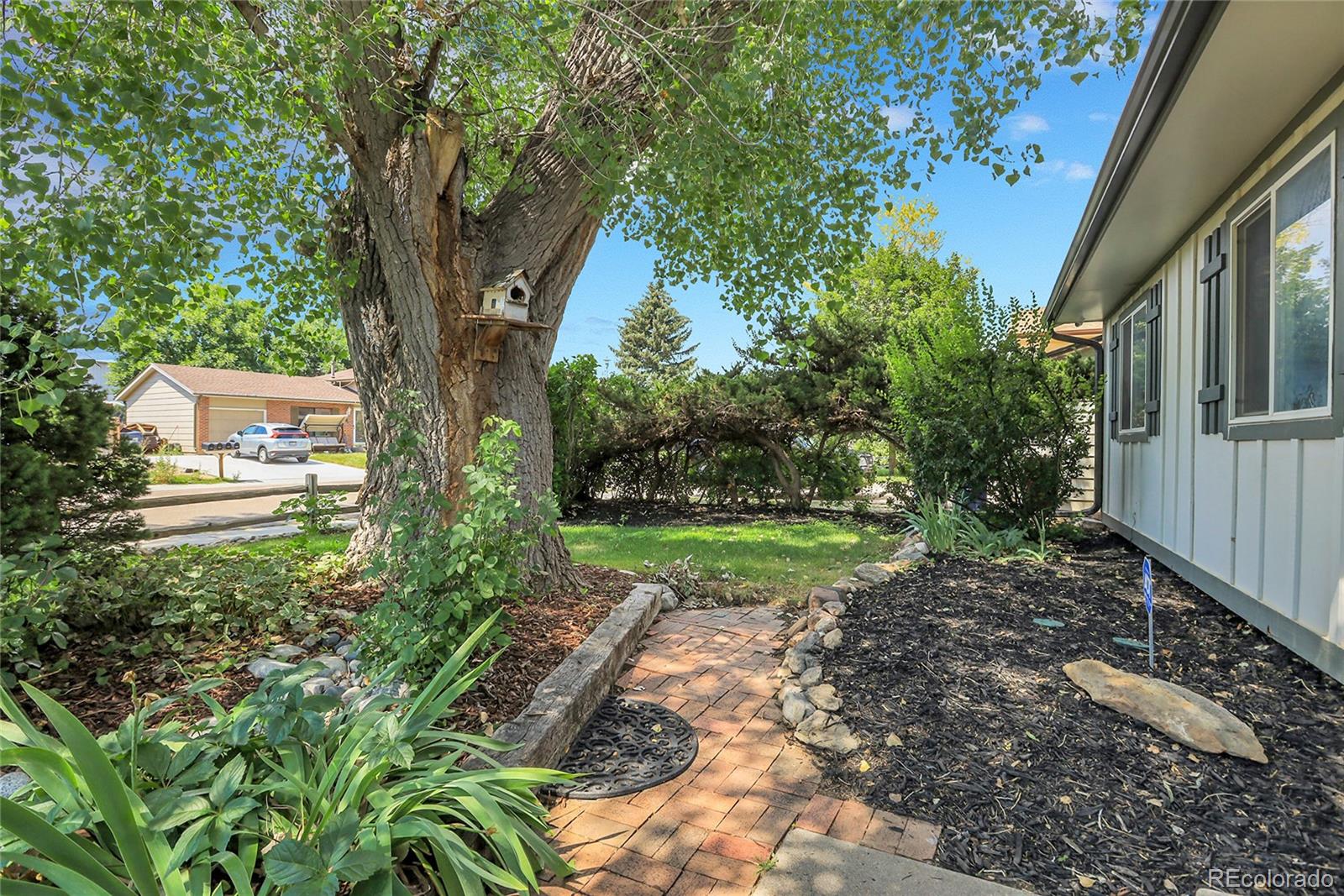 12593 W Grand Drive