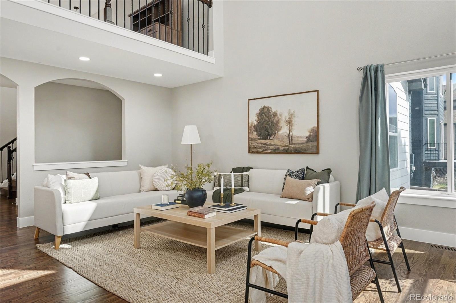 9855 Spring Hill Street