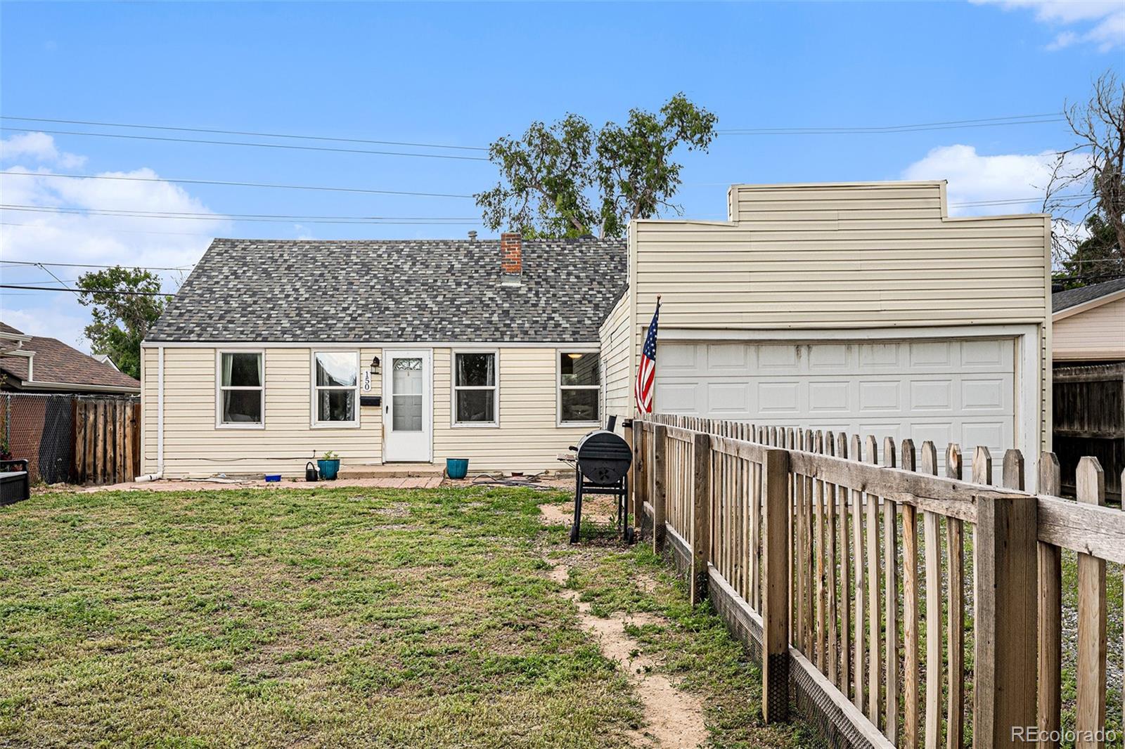150 N 7th Avenue
