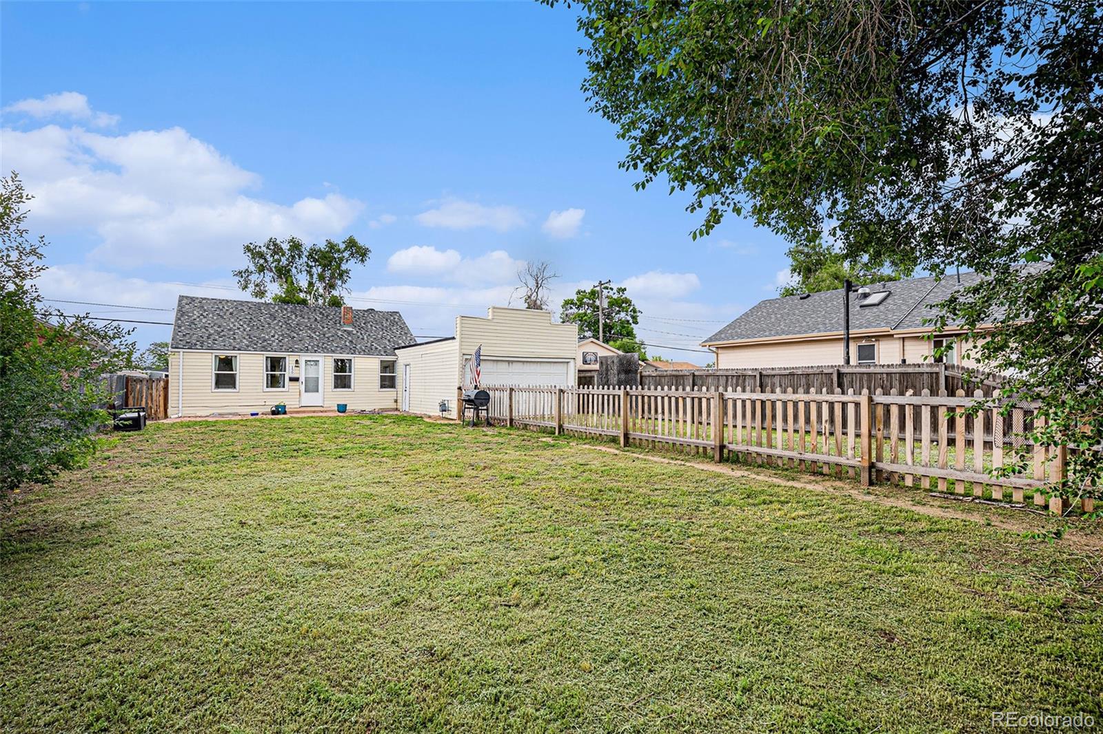150 N 7th Avenue