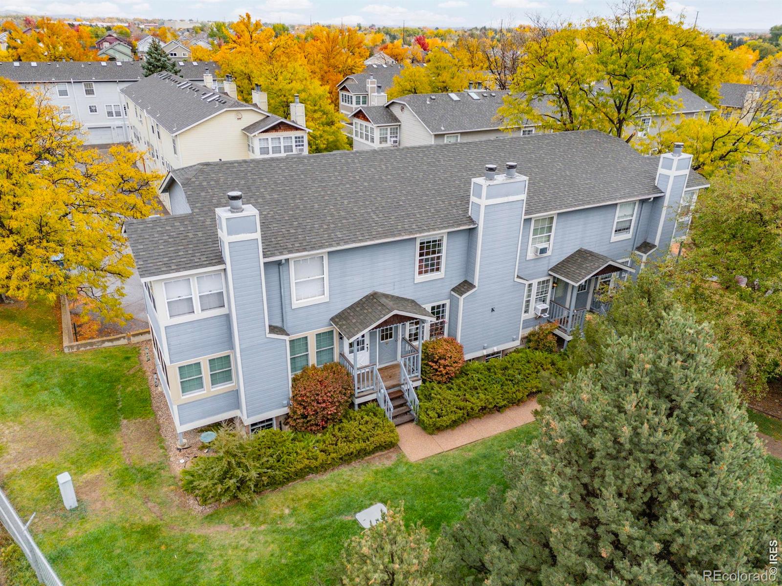 3200 Azalea Drive 3