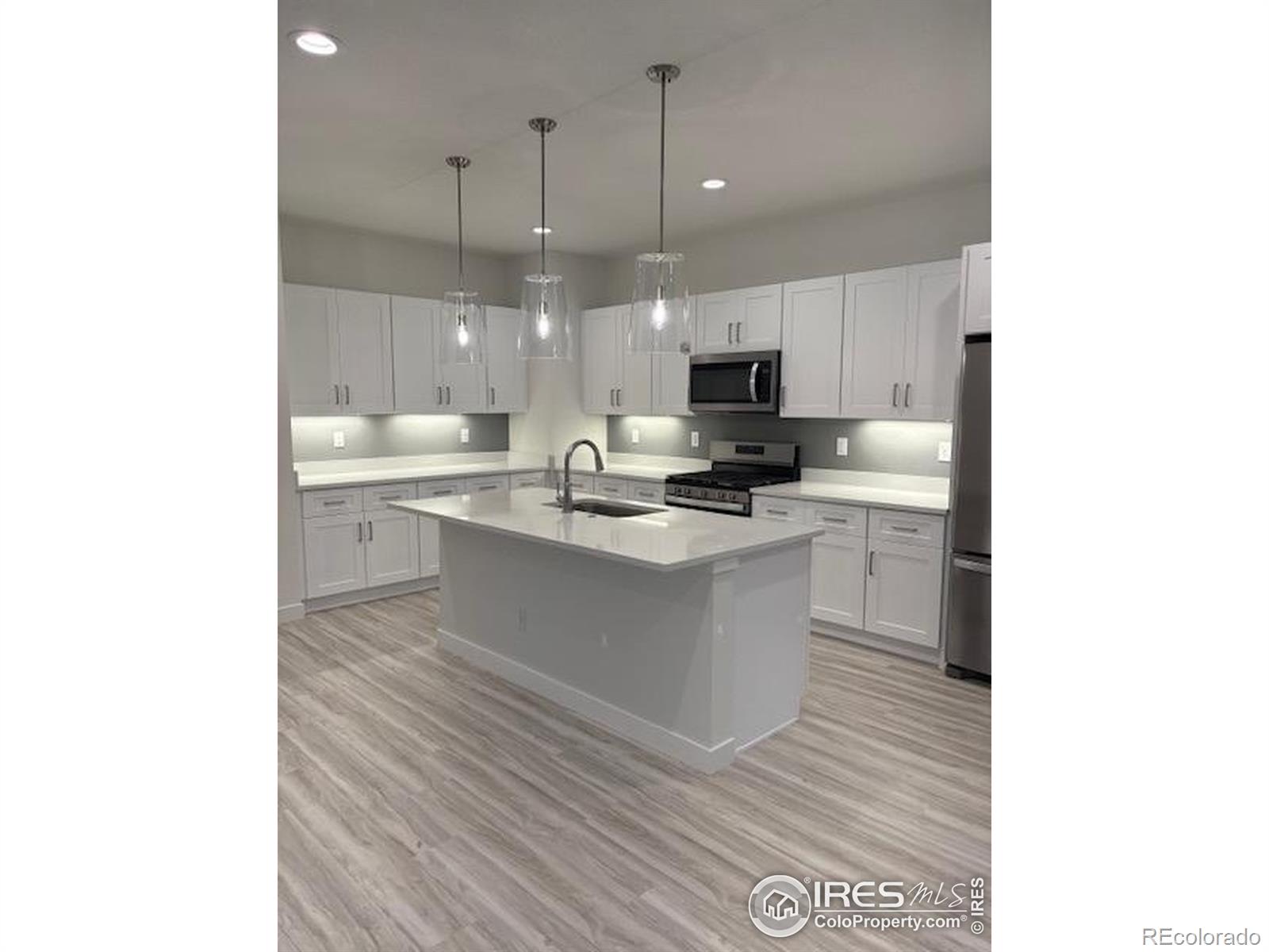 165 Washington Street