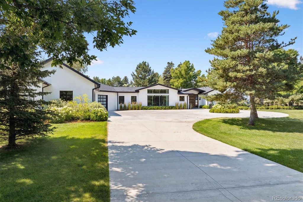 Photo of 4900 Lakeshore Drive, Littleton, CO 80123 (MLS # 9581067)