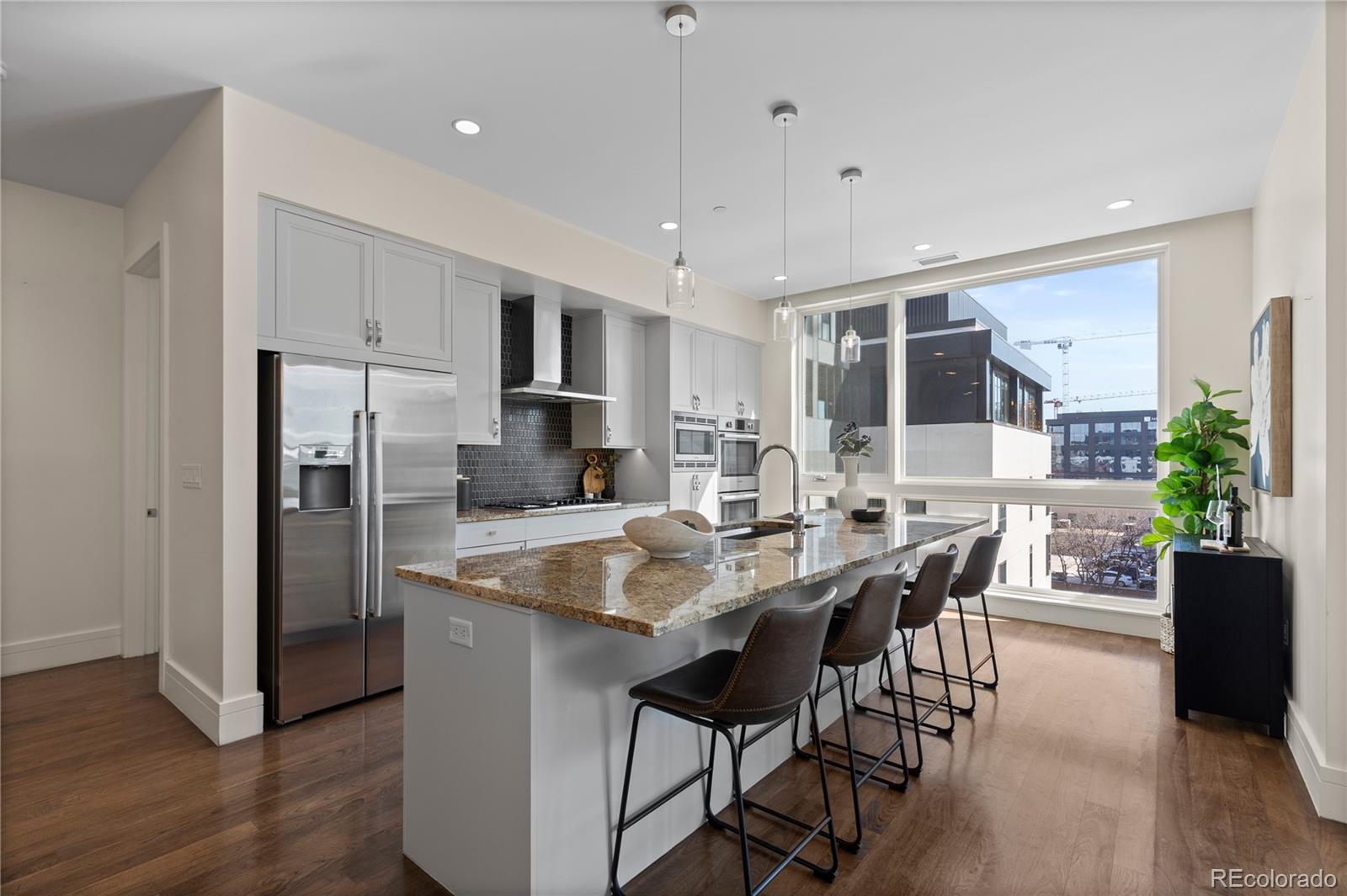 250 Columbine Street 507