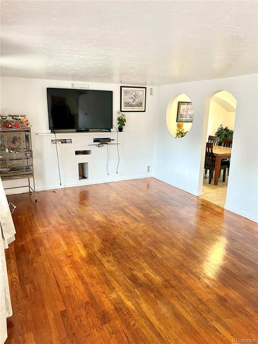 12882 E Center Avenue