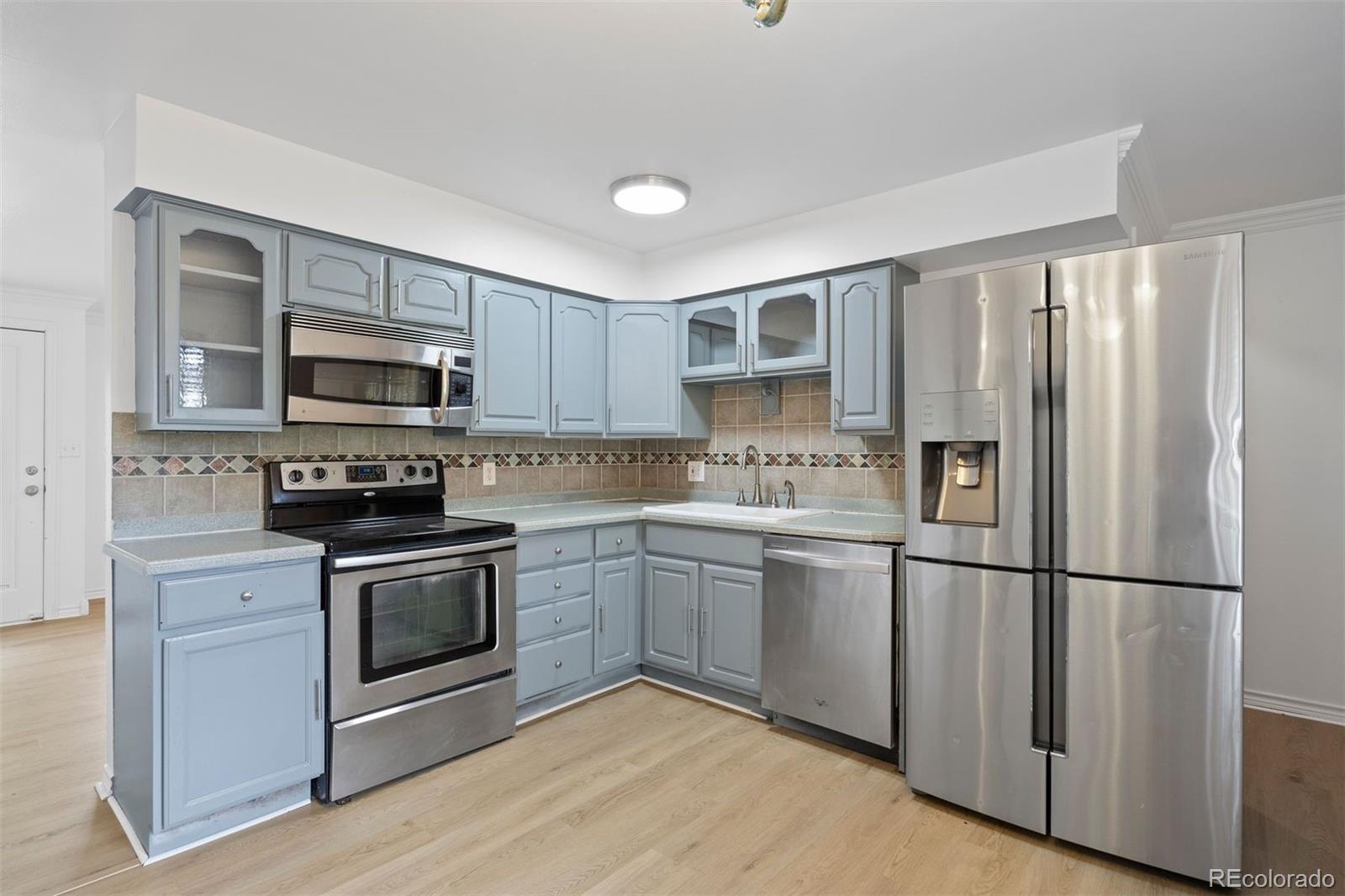 971 S Ironton Street, Aurora, CO, 80012 1 971 S Ironton Street
