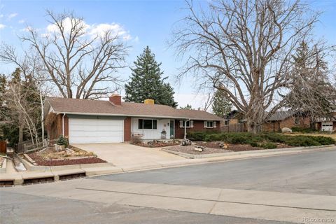 Photo of 832 S Beech Street, Lakewood, CO 80228 (MLS # 6969040)