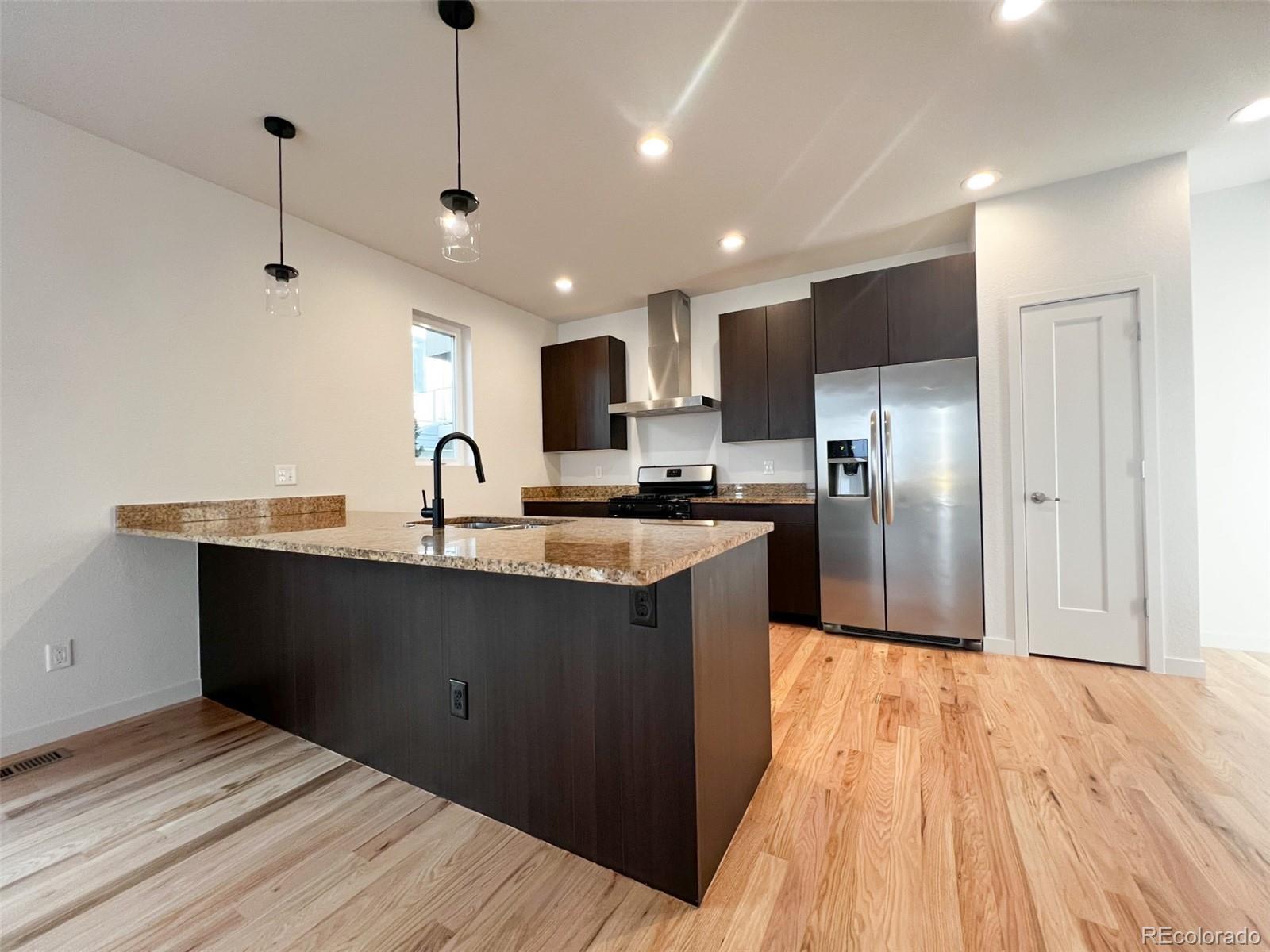 3440 N Albion Street