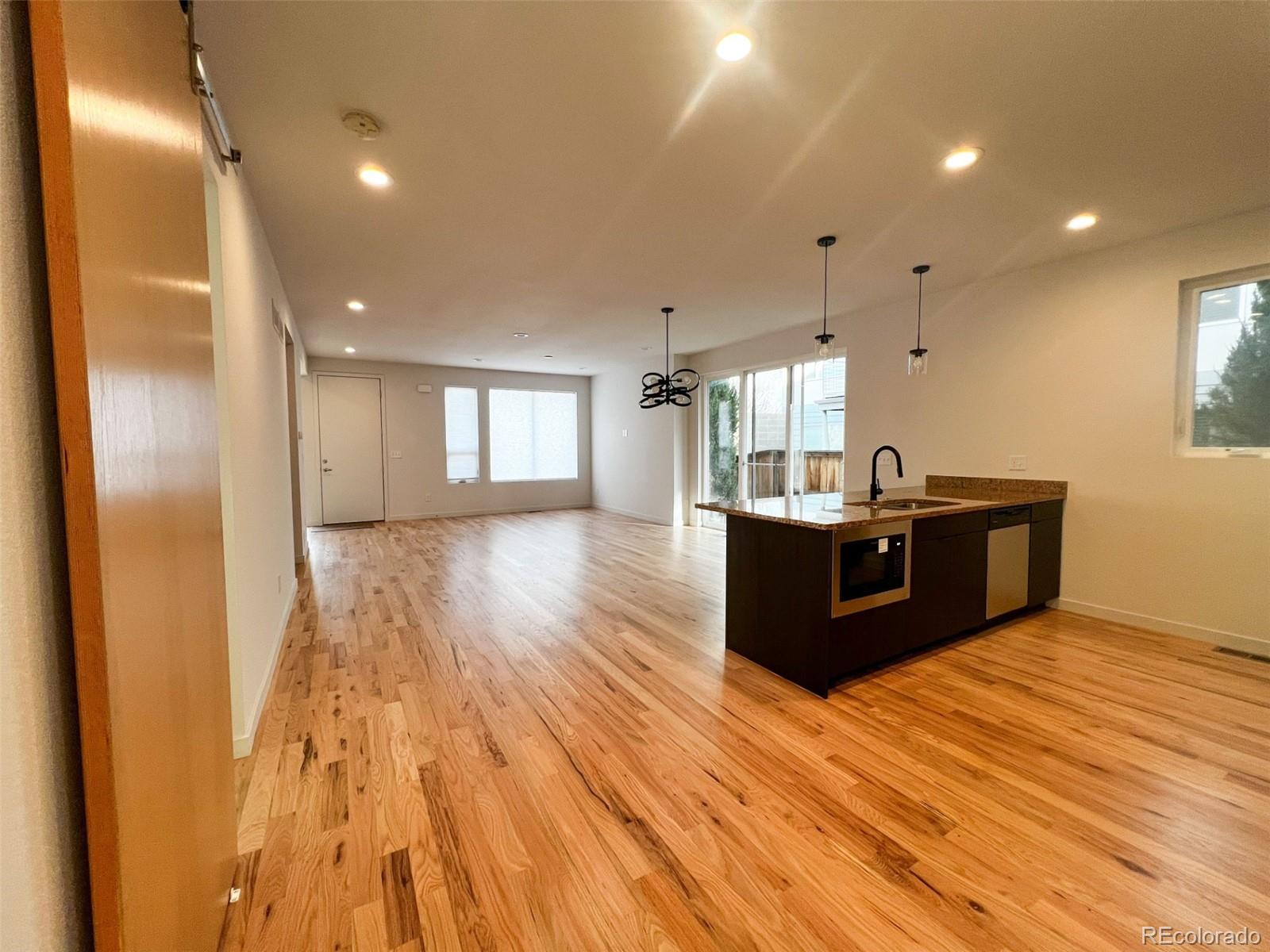 3440 N Albion Street