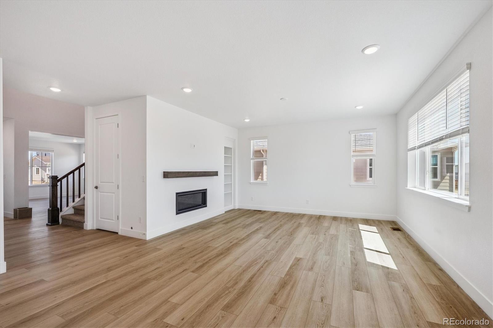 7066 E 126th Place