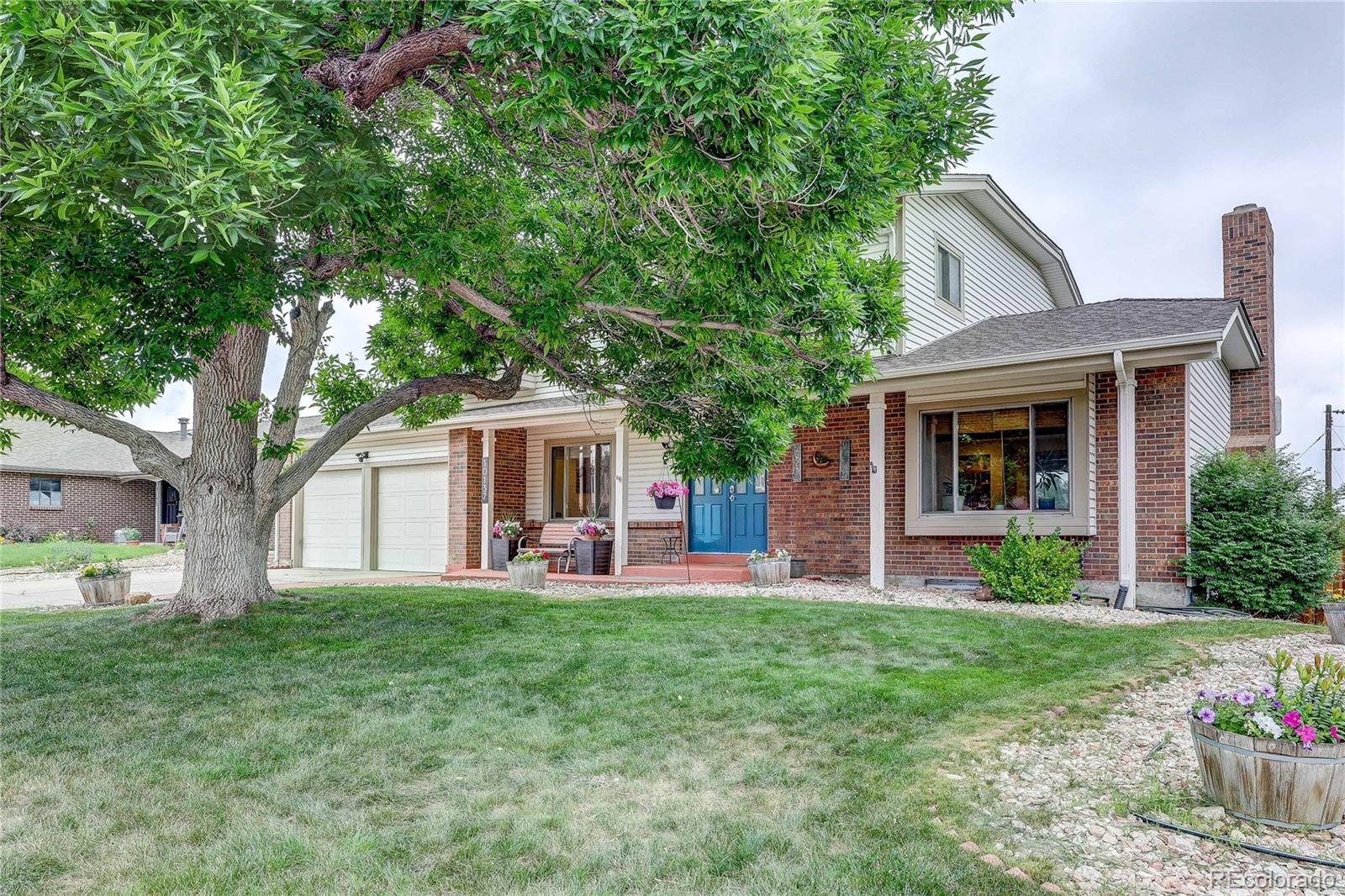 10137 W Berry Drive