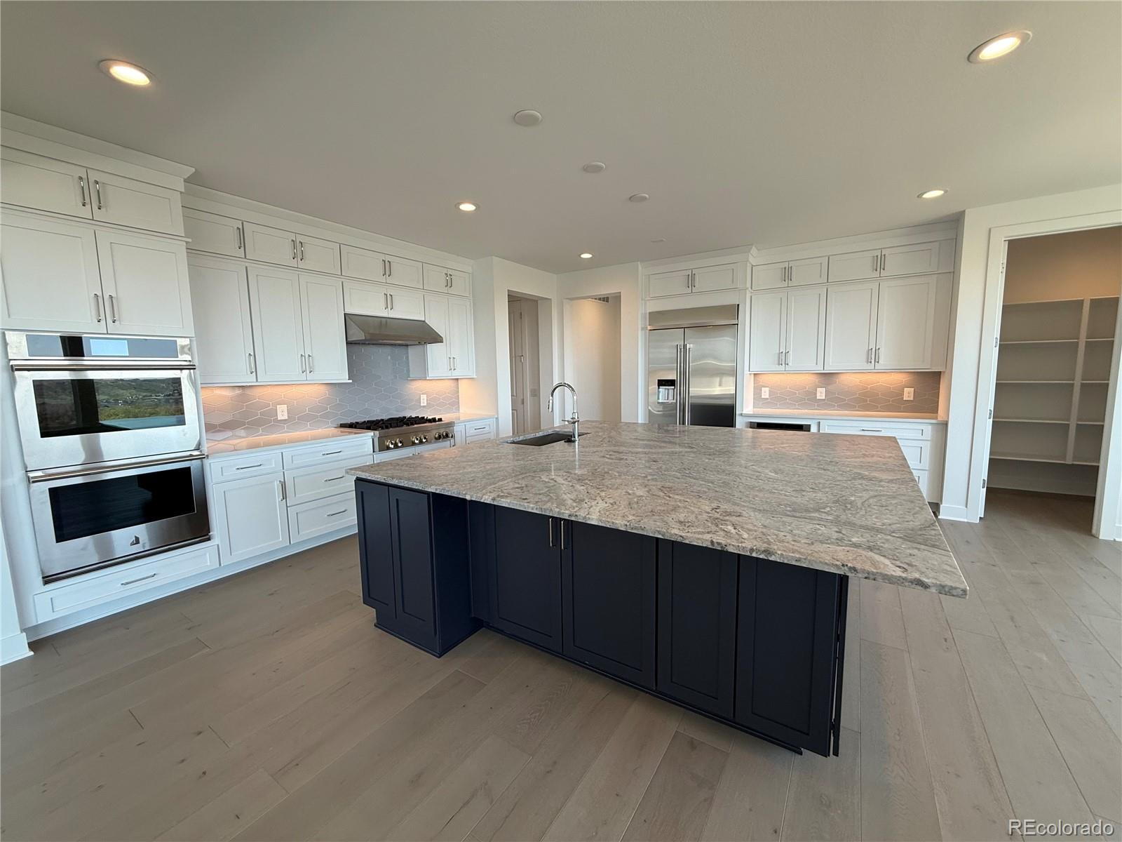 6036 Riesberg Lane