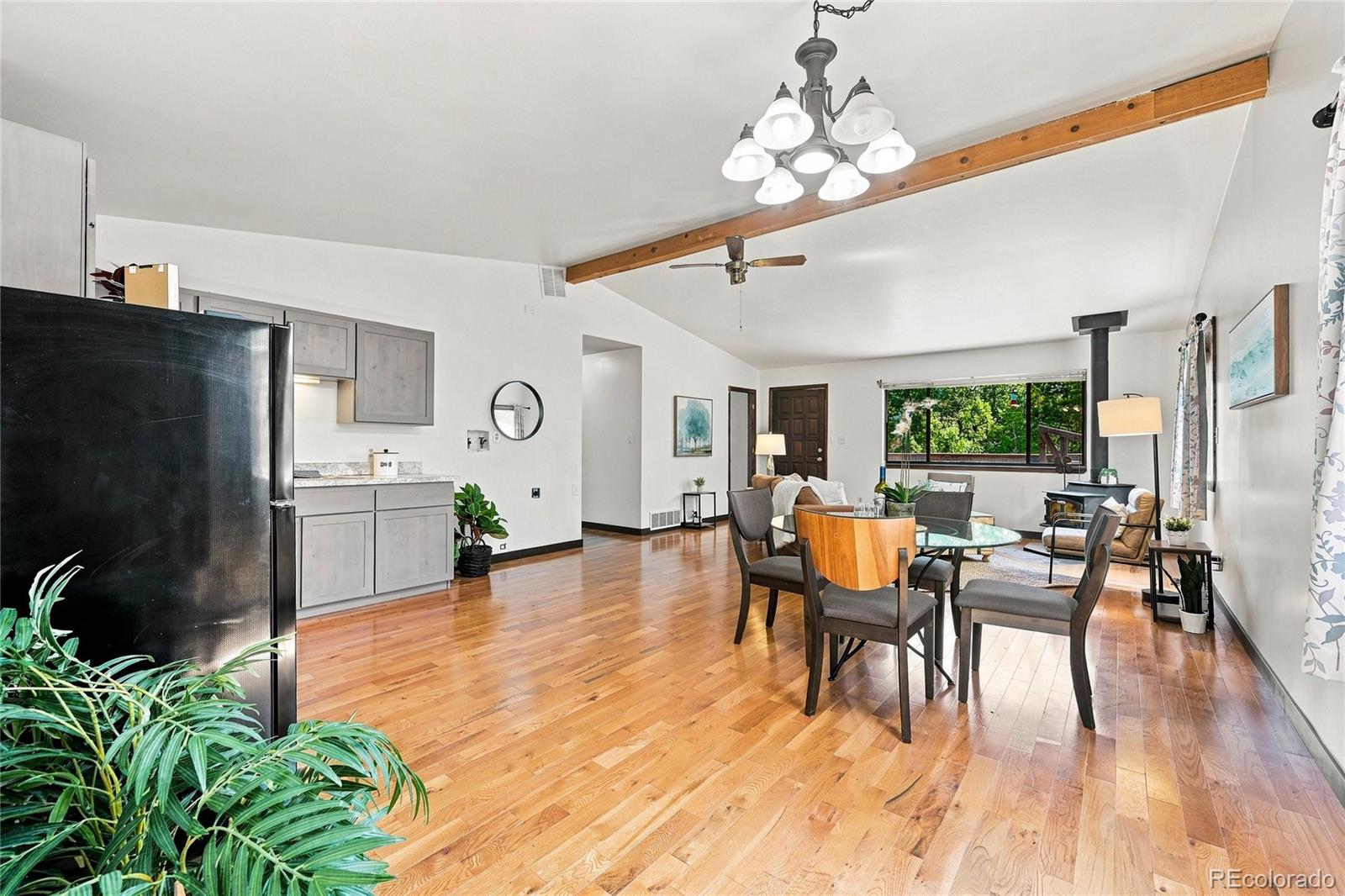 9264 Sandy Lane