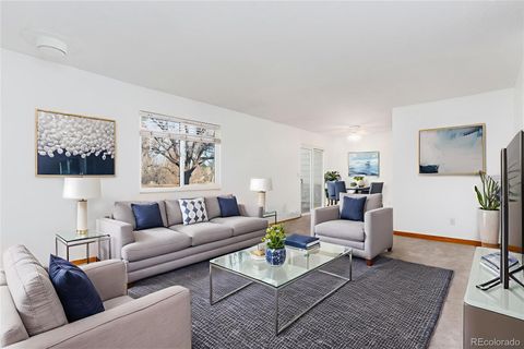 Photo of 92 Newark Street #A, Aurora, CO 80012 (MLS # 2563157)