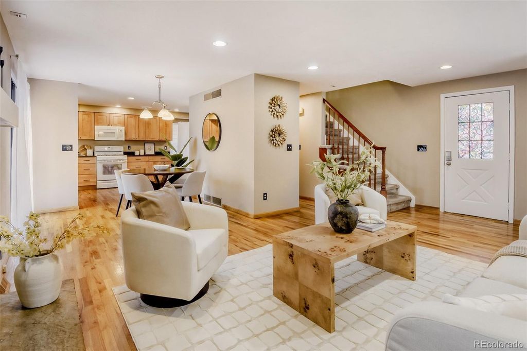 Photo of 5753 S Lansing Court, Englewood, CO 80111 (MLS # 5762034)