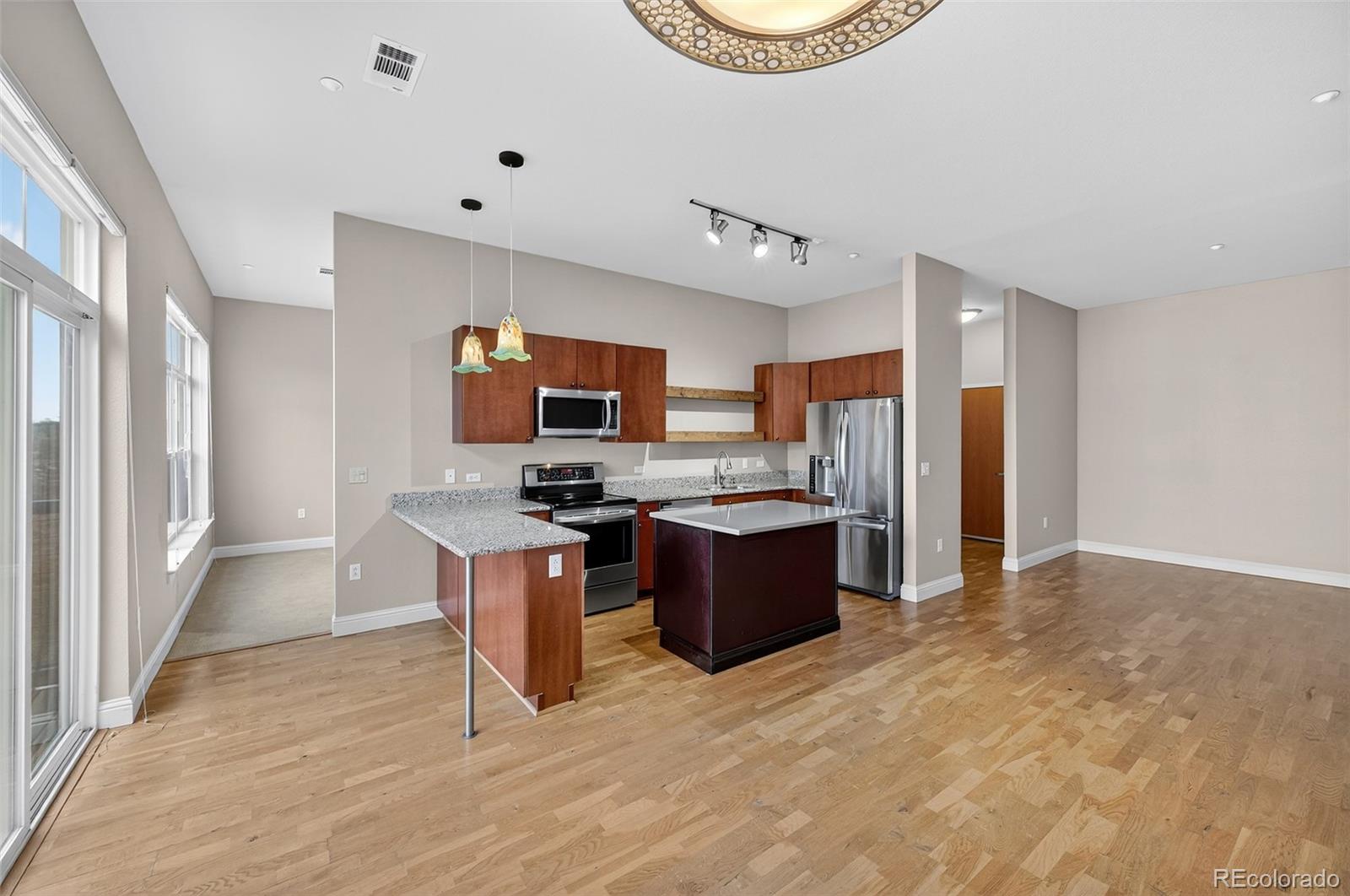 5401 S Park Terrace Avenue 303A