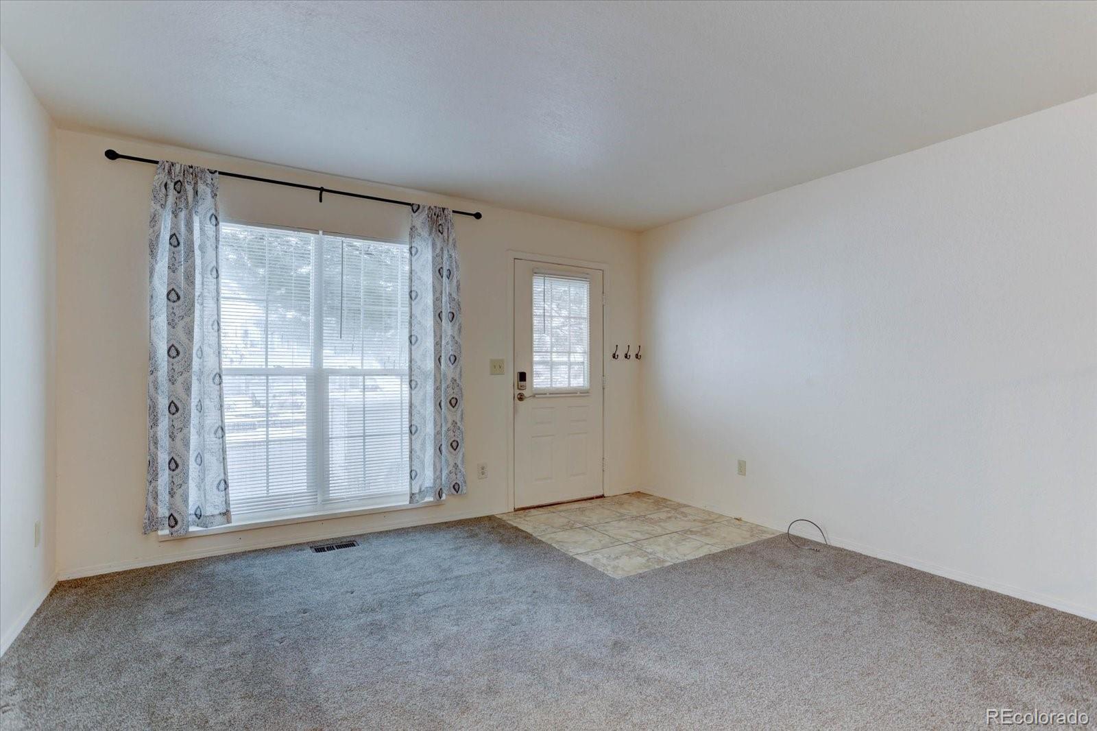 19842 Summerset Lane