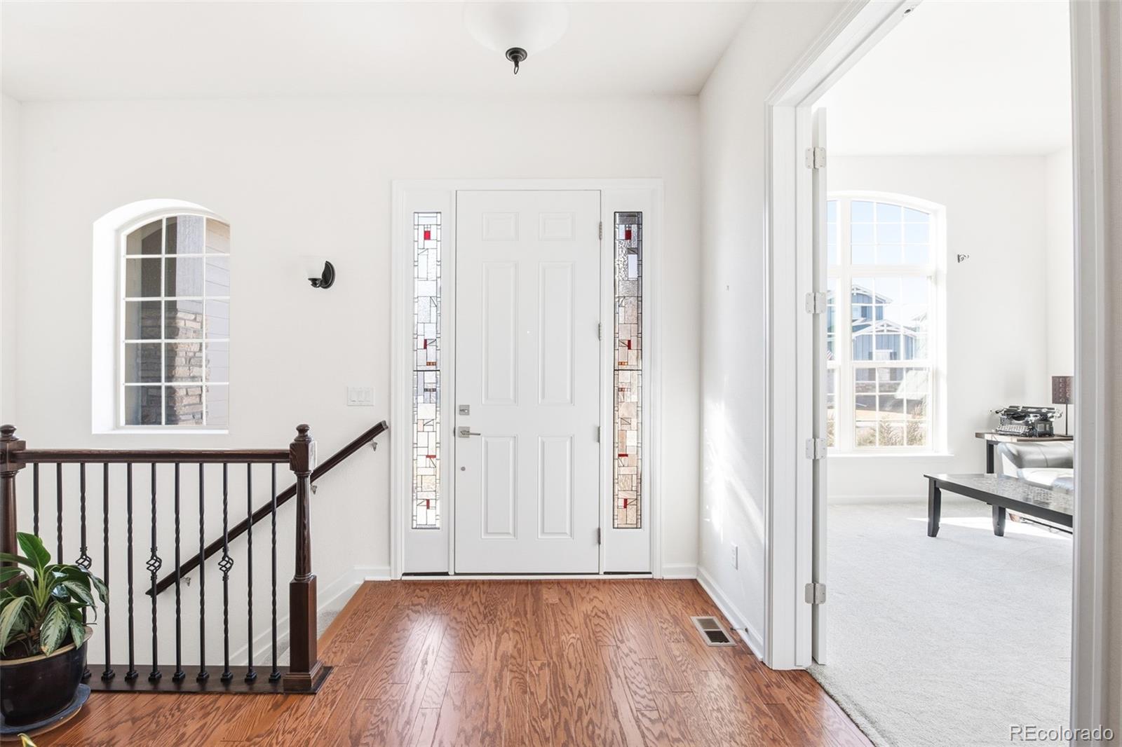 14240 Ivanhoe Street