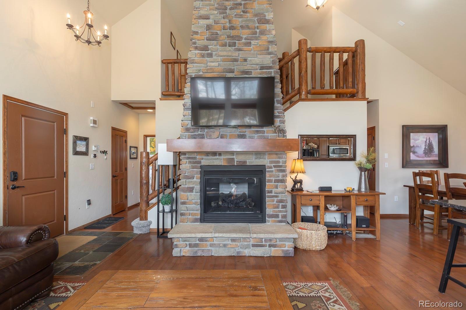 108 Deer Track Court