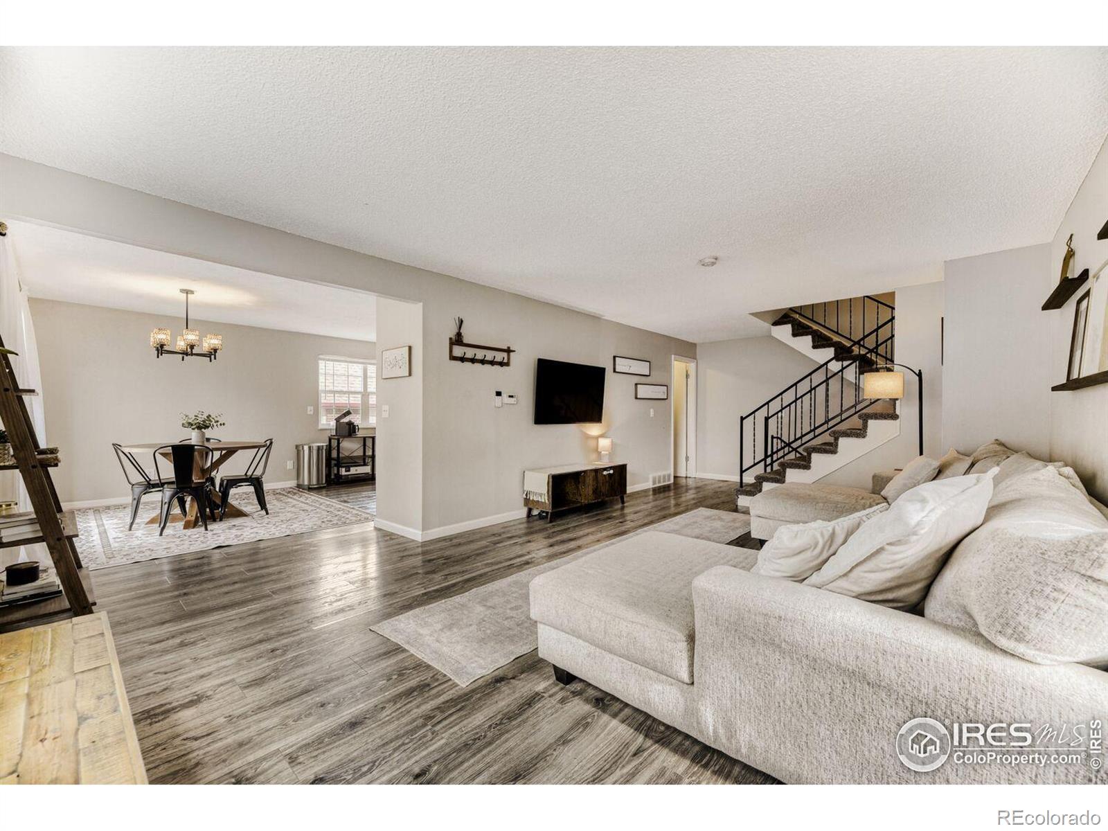 7216 W Portland Avenue