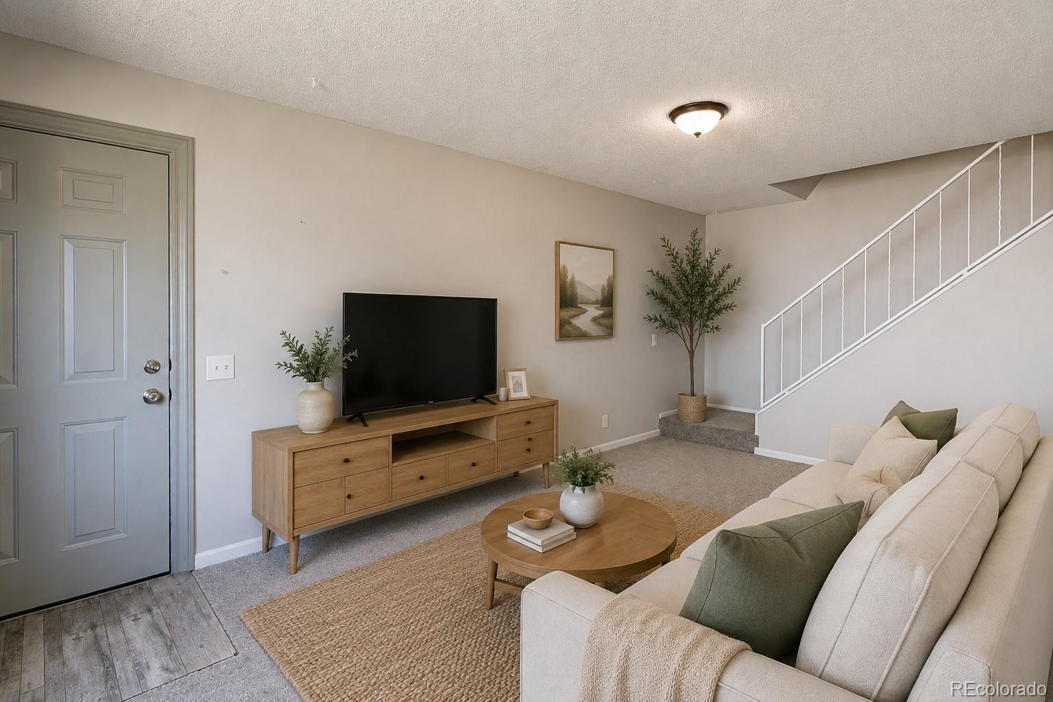 3355 S Flower Street 90