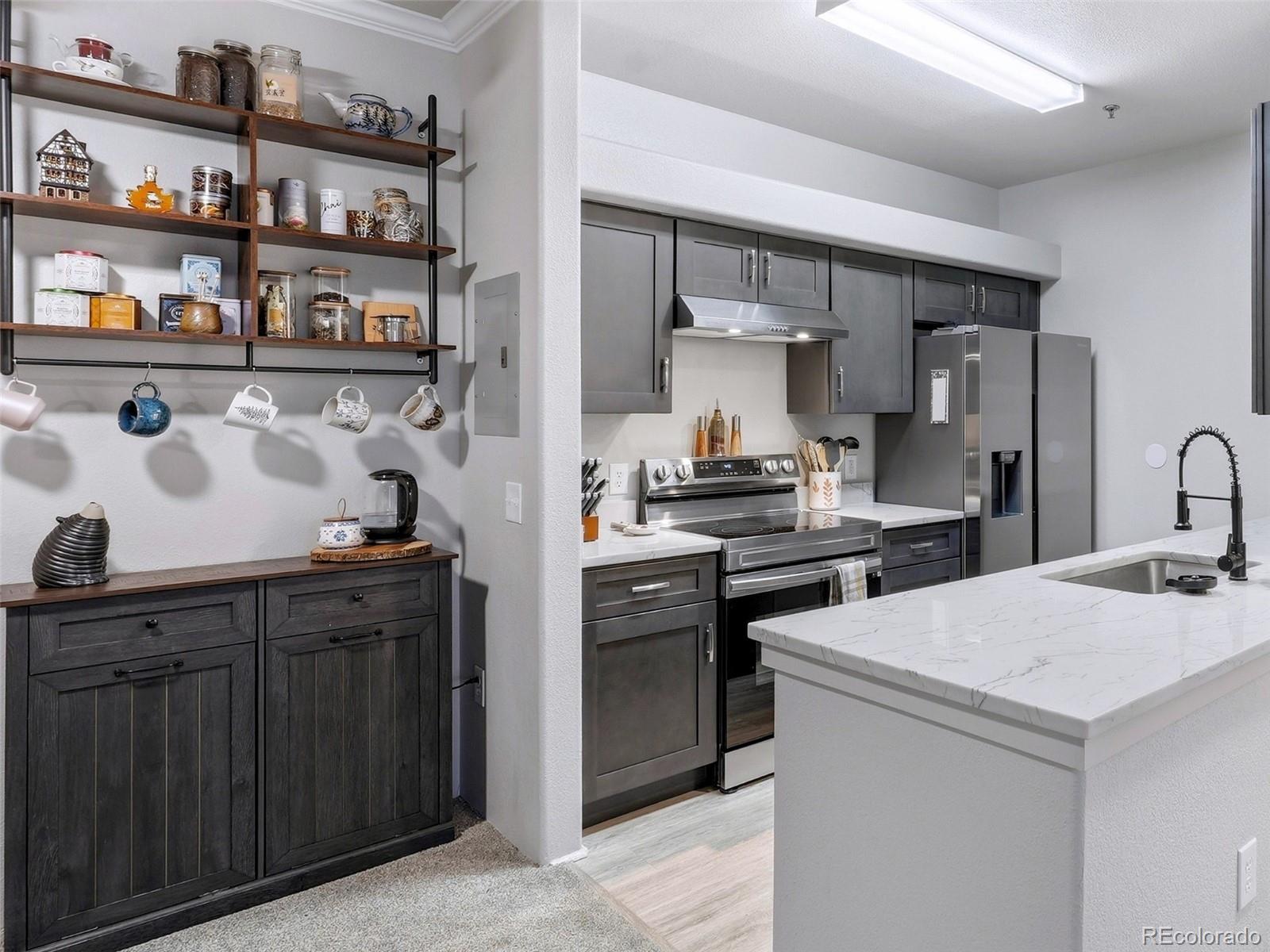 6001 Castlegate Drive W A22, Castle Rock, CO, 80108 6001 Castlegate Drive W A22