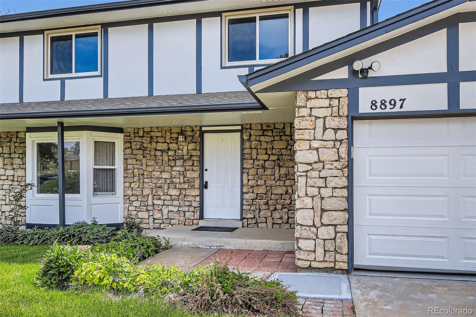 8897 Wagner Lane