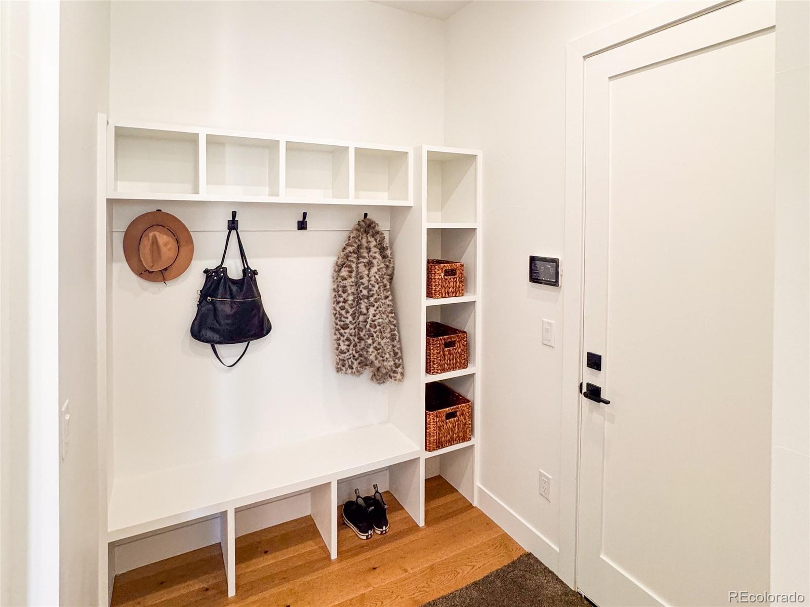 5277 Mountain Vista Lane