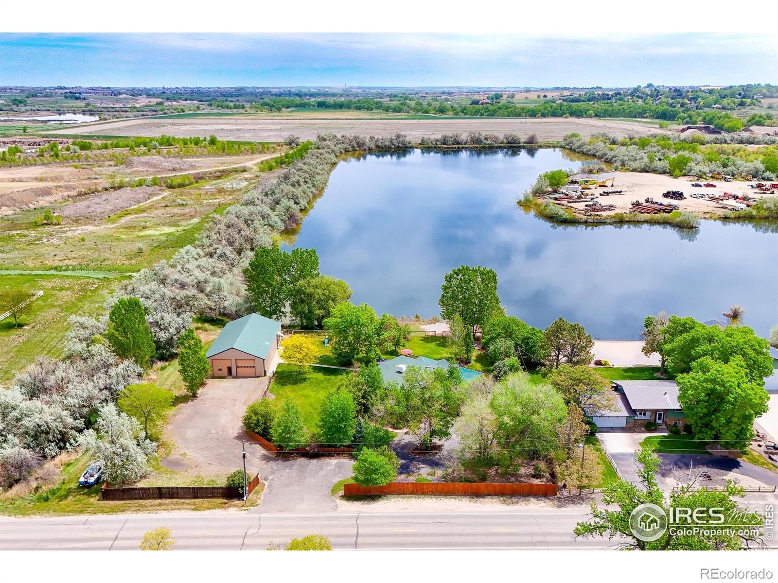 466 S County Road 9E