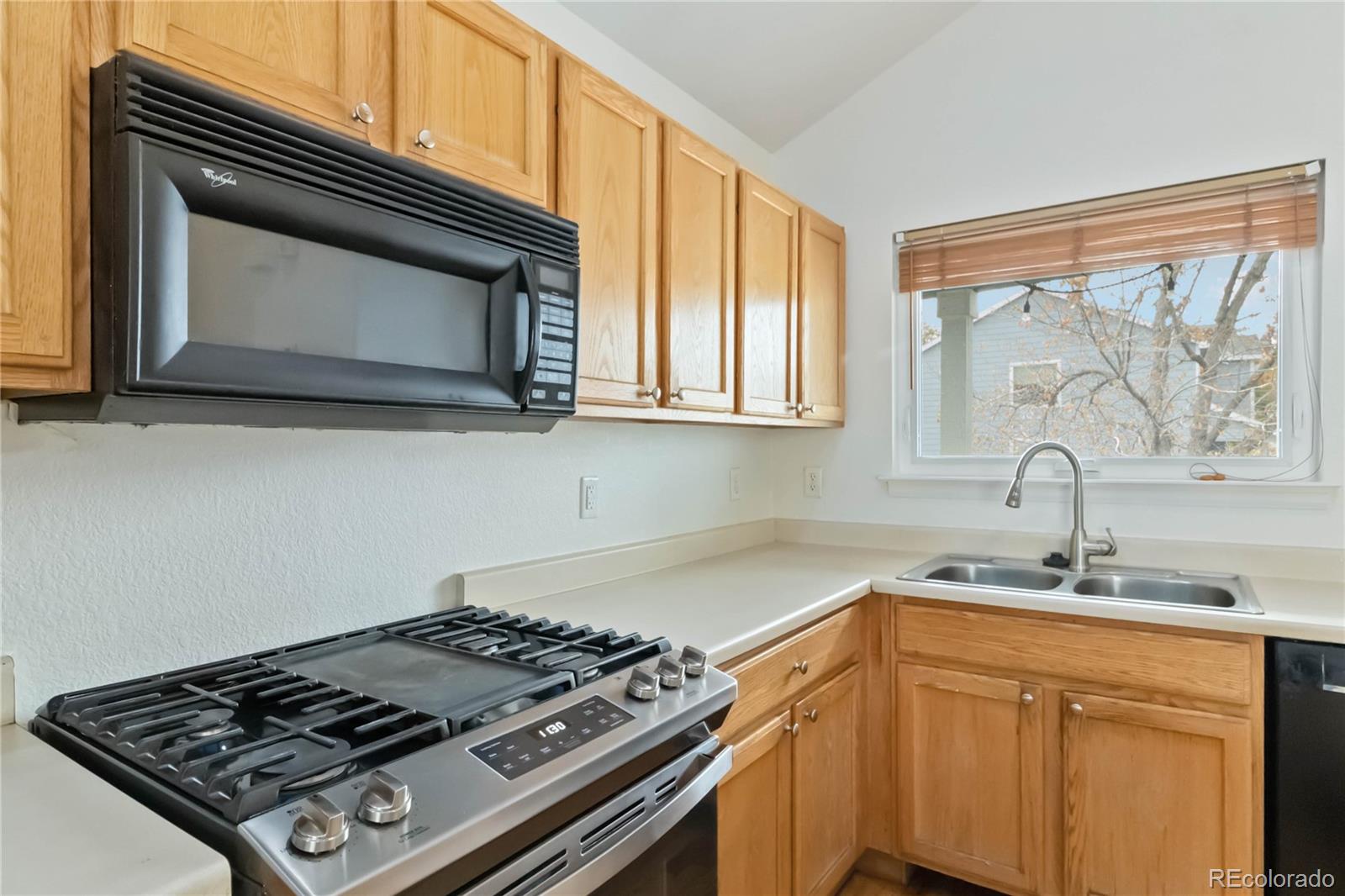 9417 E Missouri Avenue