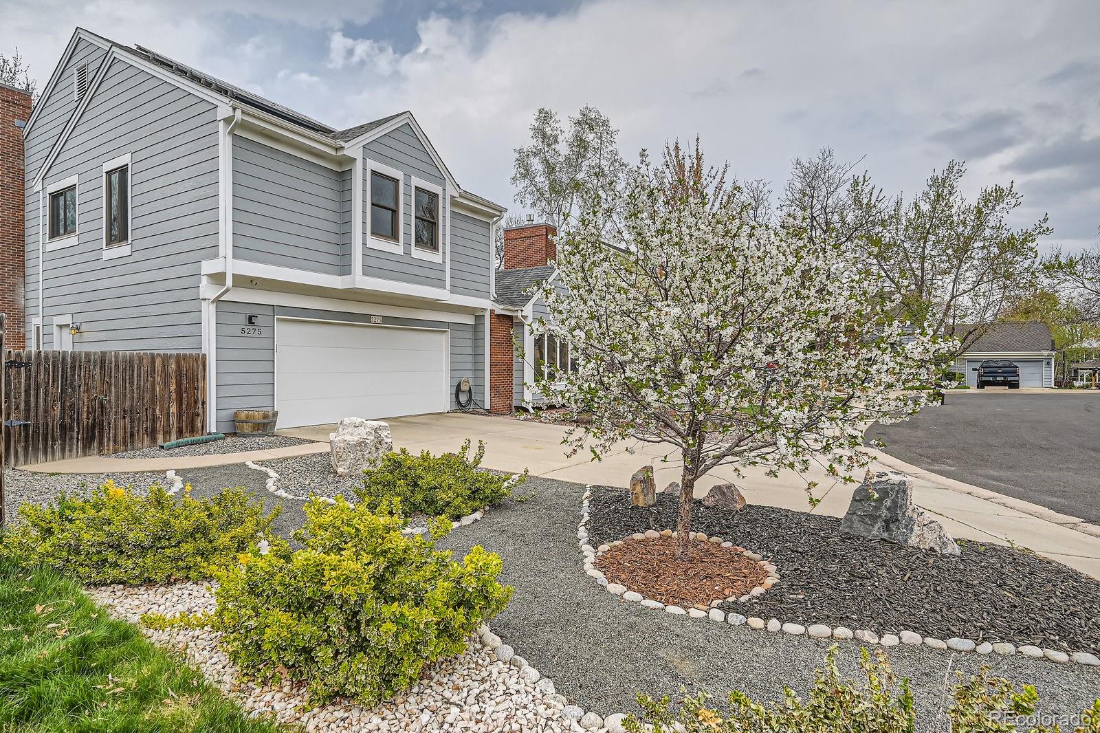 5275 Holmes Place