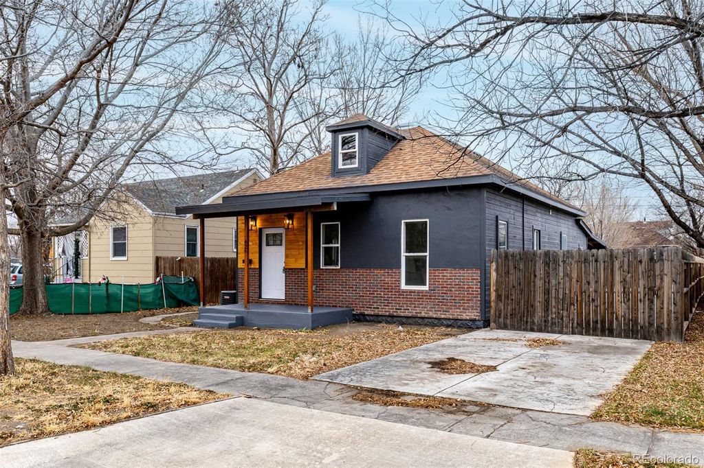 Photo of 426 Lincoln Street, Sterling, CO 80751 (MLS # 2488085)