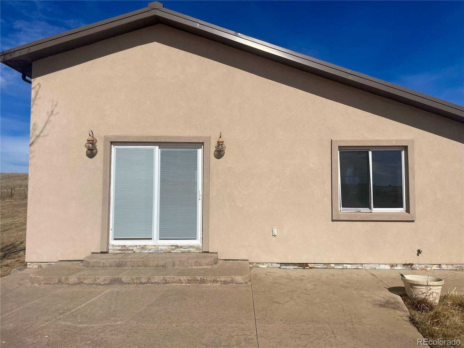 45005 E Maplewood Drive