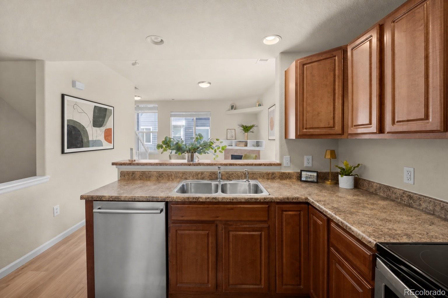 8751 Pearl Street Q1