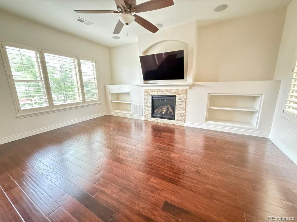 9234 Ridgegate Parkway