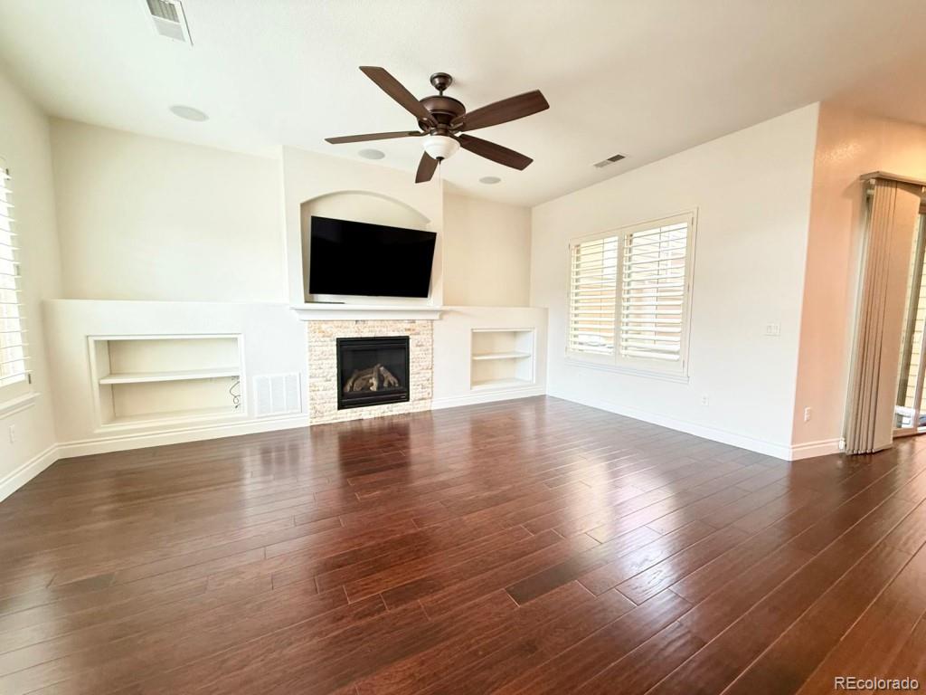 9234 Ridgegate Parkway