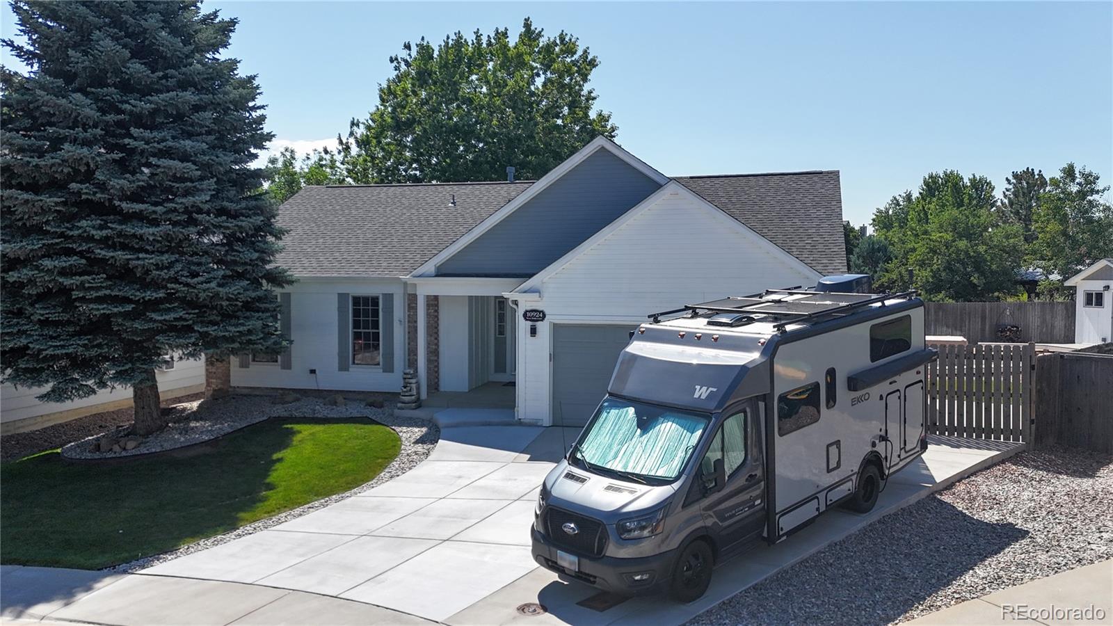 10924 W 104th Court