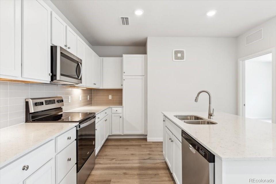 485 Interlocken Boulevard 208