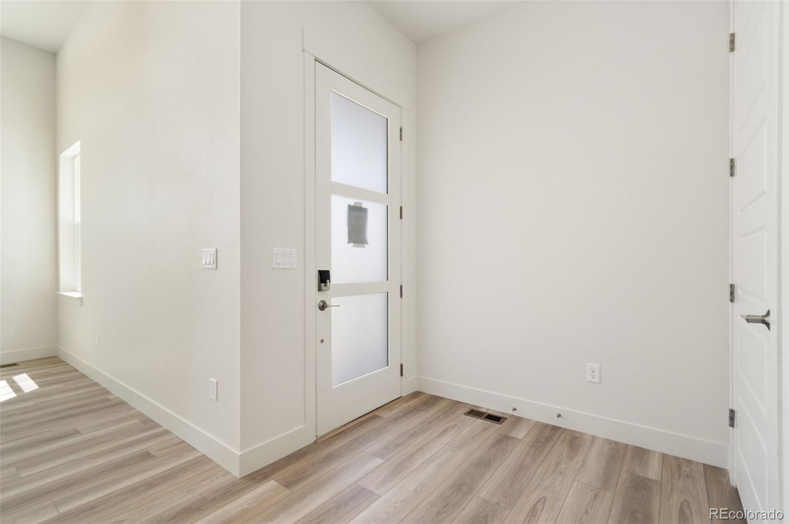 2978 Fleet Drive 3