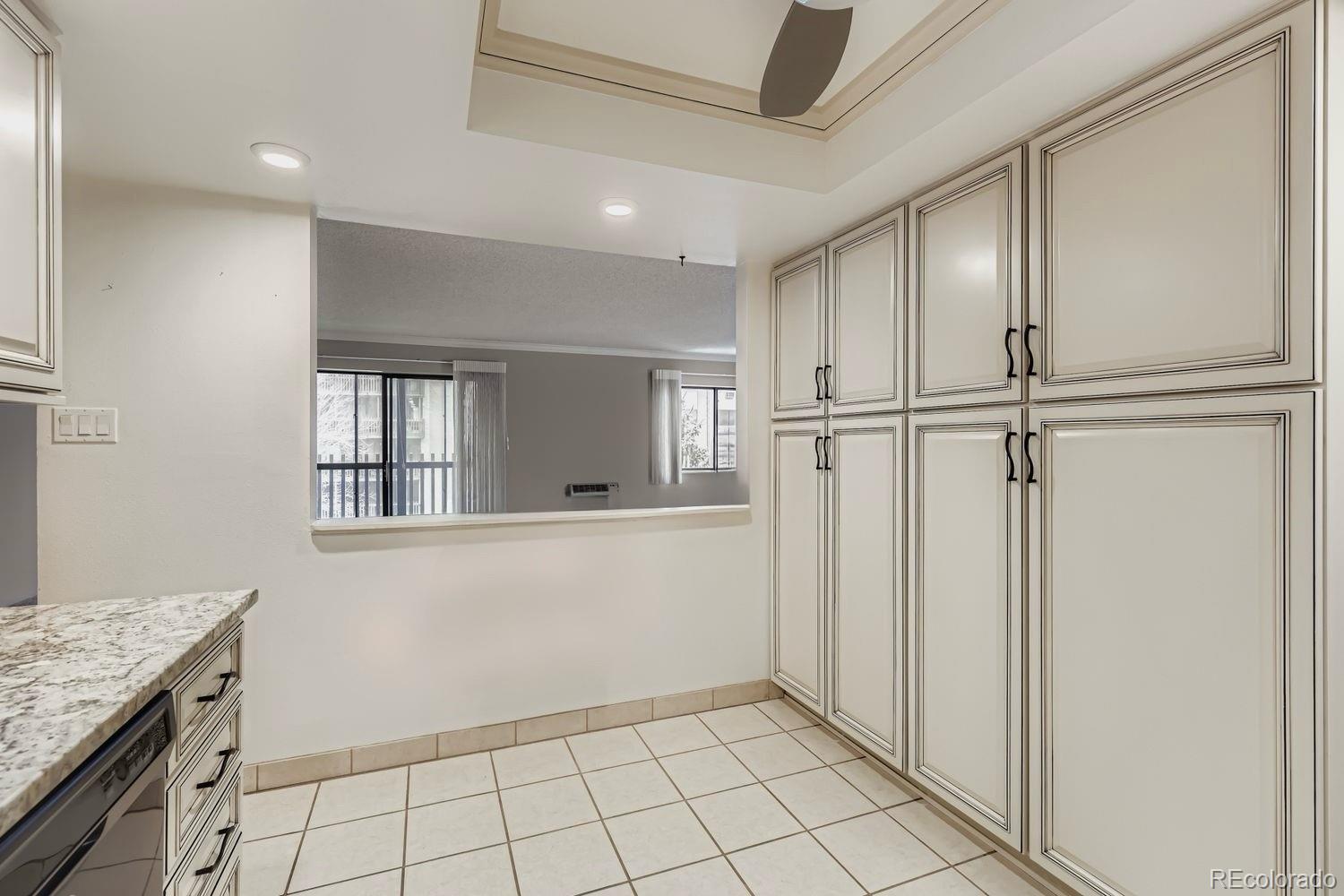 14102 E Linvale Place 302