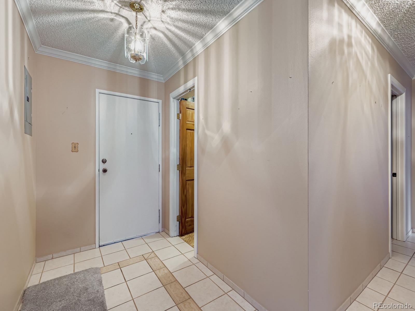 14102 E Linvale Place 302