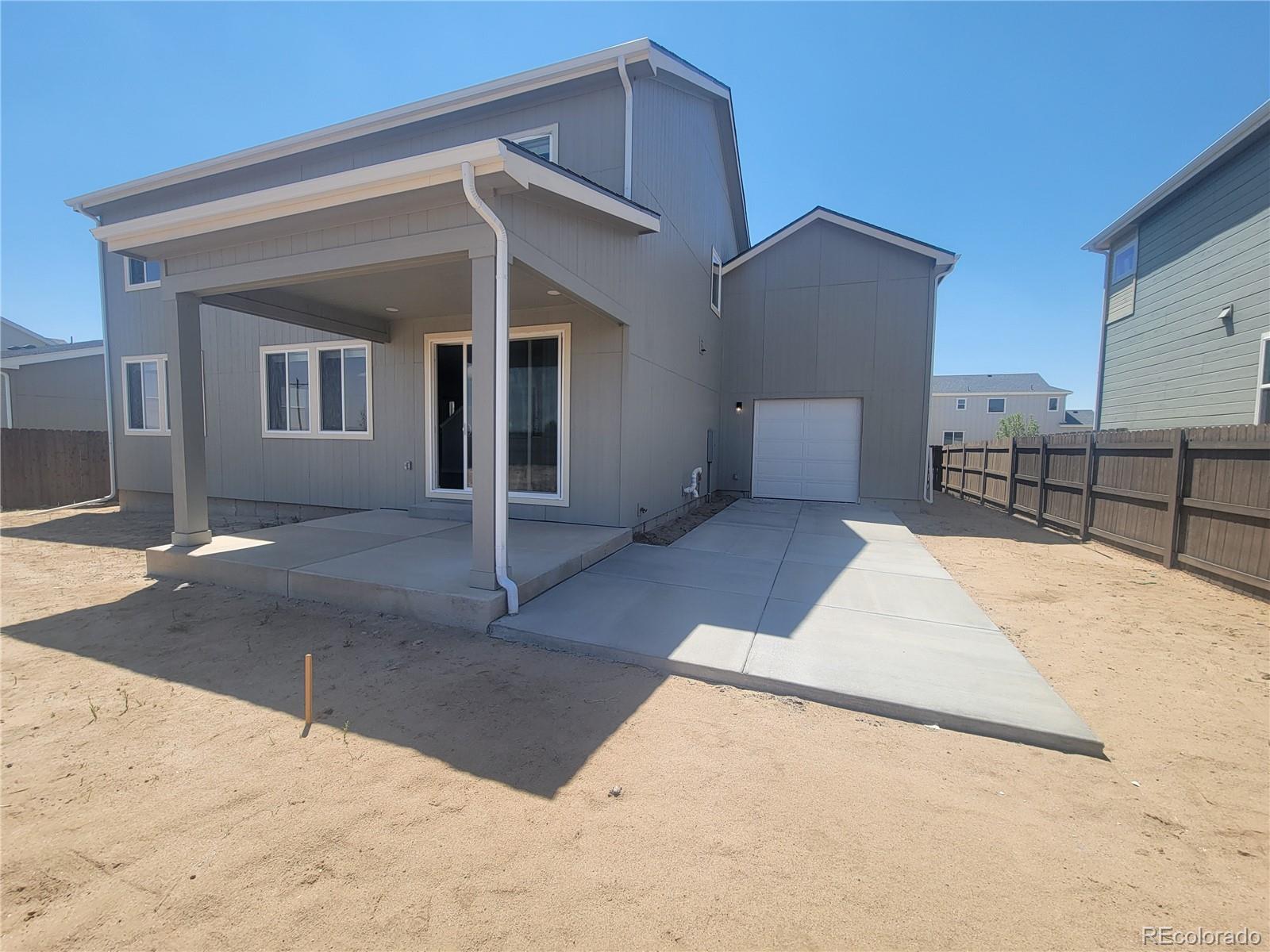 22036 Cattlemen Run