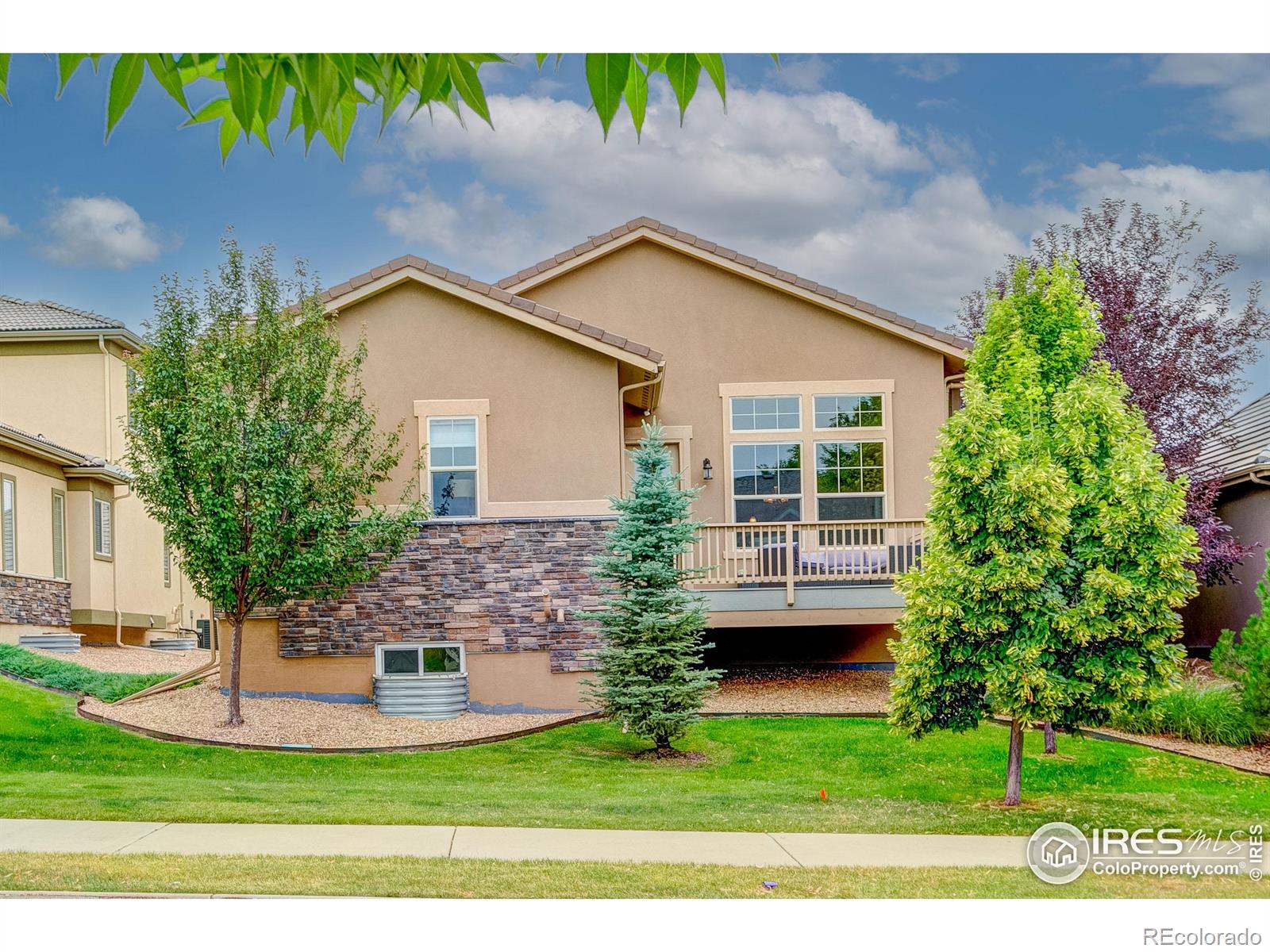 1422 Skyline Drive