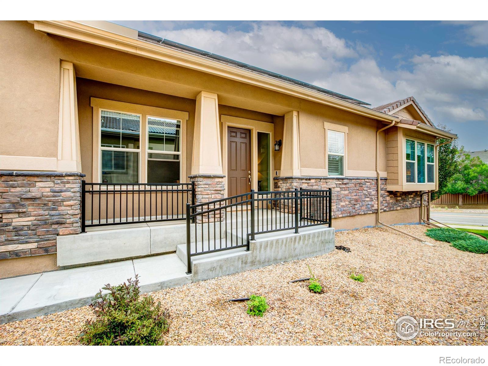 1422 Skyline Drive