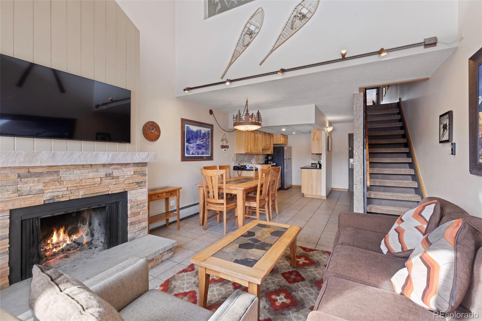 631 Village Road 442