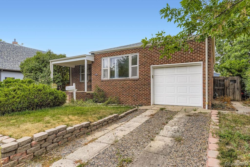 Photo of 2070 S Grant Street, Denver, CO 80210 (MLS # 8899186)